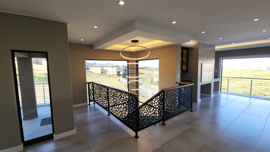 4 Bedroom Property for Sale in Seemeeu Park Western Cape
